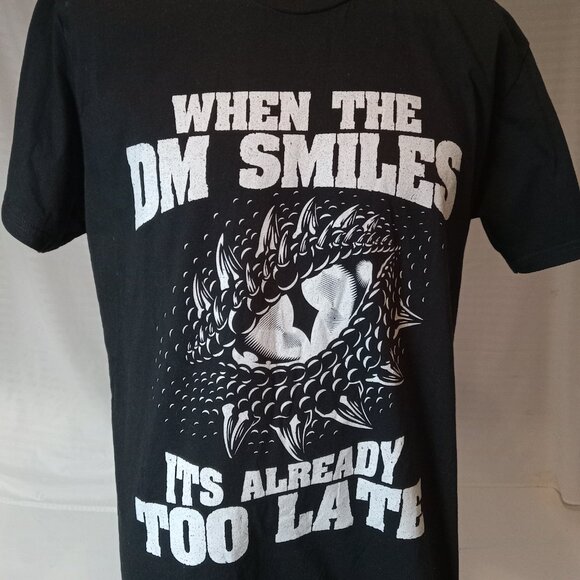 When The DM Smiles Funny Dungeon Eye RPG Dice Dragon Gift Unisex T-shirt Sz L - Picture 1 of 9